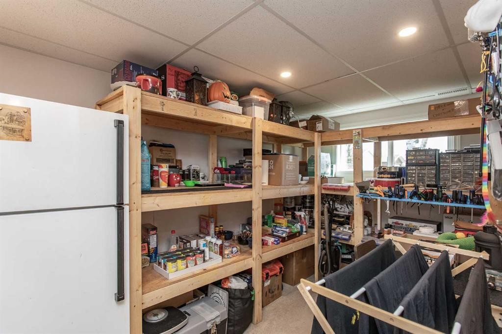 62 Nance Avenue, Red Deer, AB - Indoor