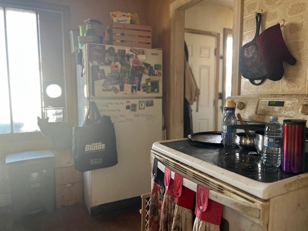 5013 53 Street, Killam, AB - Indoor