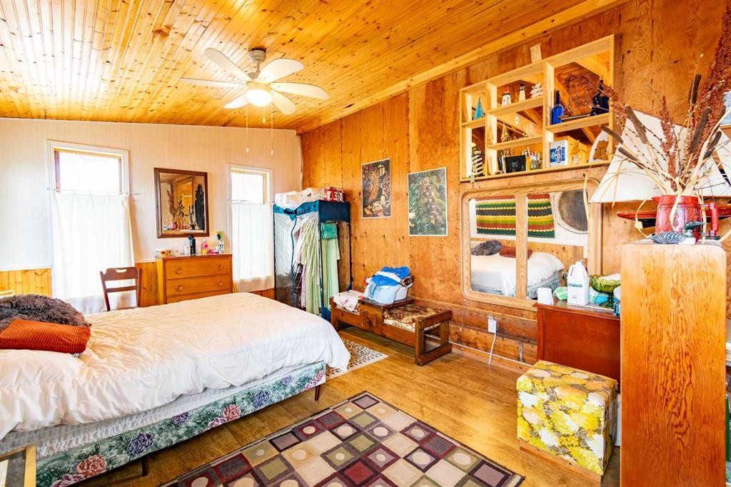 44 Lakeview Avenue, White Sands, AB