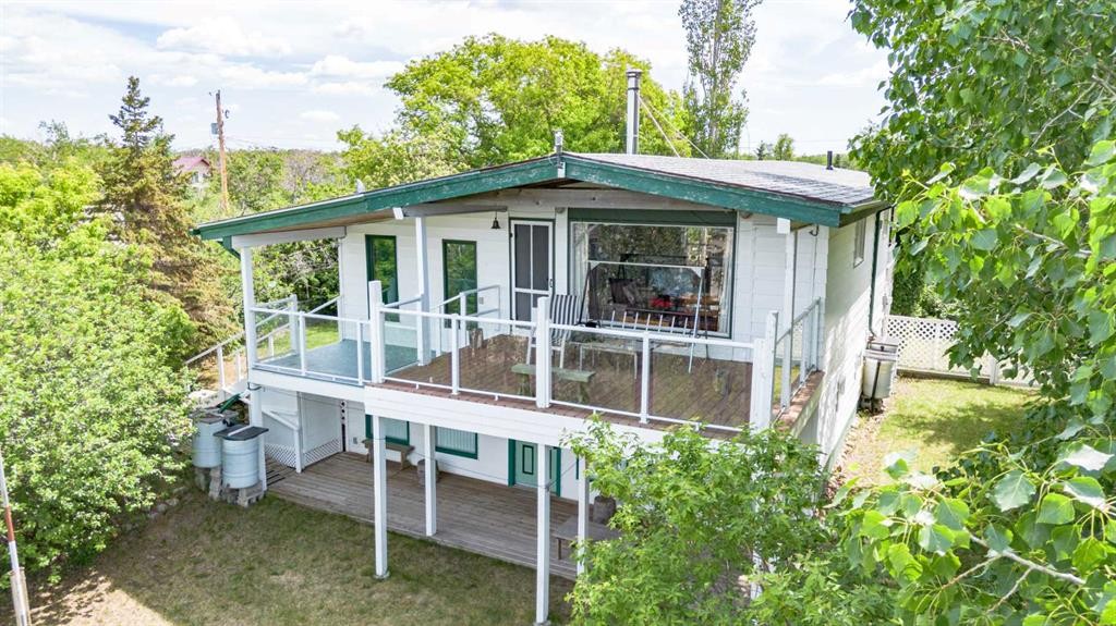 44 Lakeview Avenue, White Sands, AB