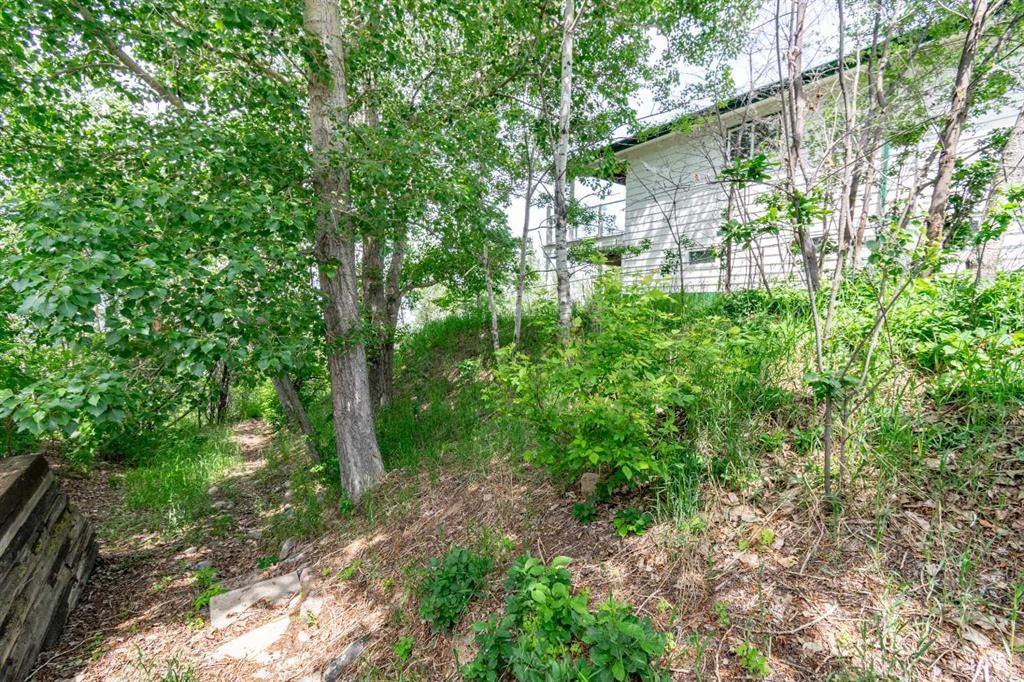 44 Lakeview Avenue, White Sands, AB