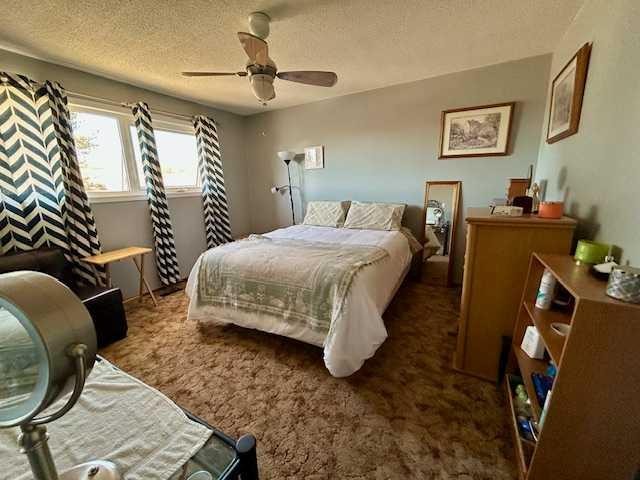 5324 54Th Street, Bashaw, AB - Indoor Photo Showing Bedroom