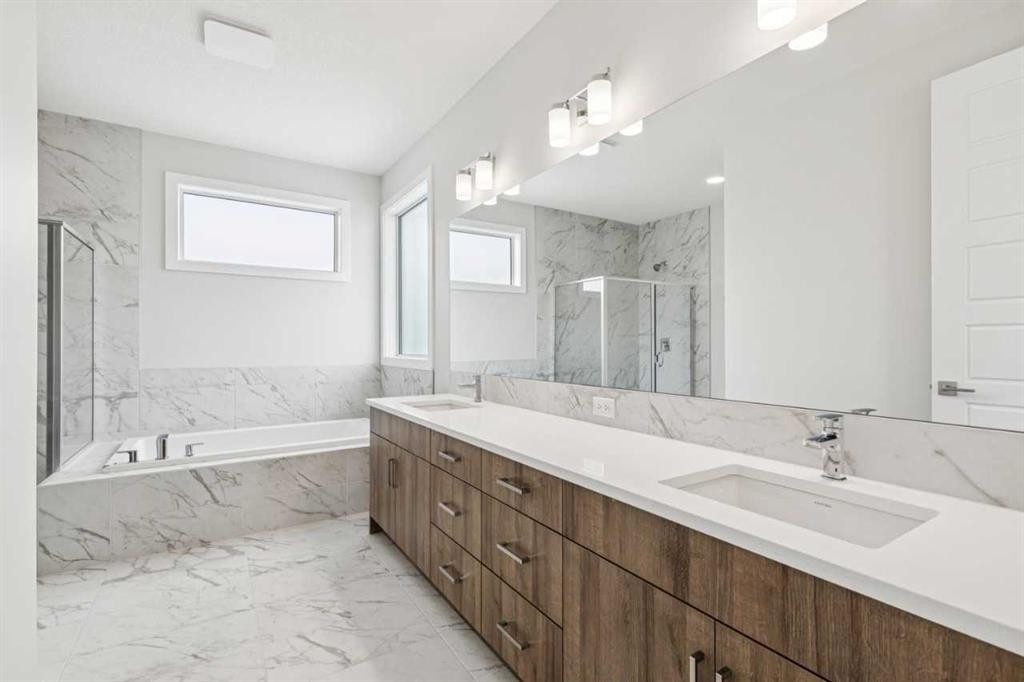 261 Dawson Wharf Crescent, Chestermere, AB - Indoor Photo Showing Bathroom