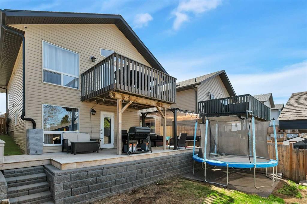 149 Bowman Circle, Sylvan Lake, AB - Outdoor With Deck Patio Veranda With Exterior