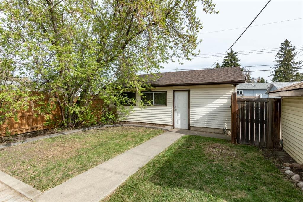 10812 52 Avenue Nw, Edmonton, AB - Outdoor