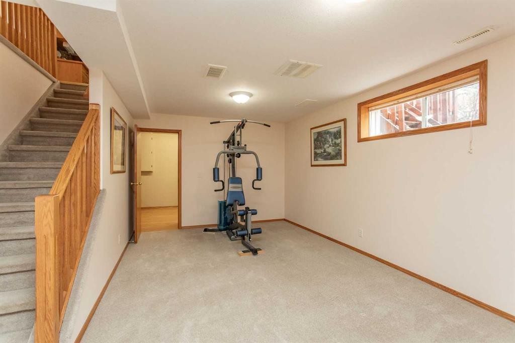 4908 55 Street, Alix, AB - Indoor Photo Showing Other Room