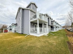 306-5220 50A Avenue Sylvan Lake, AB T4S 1E5