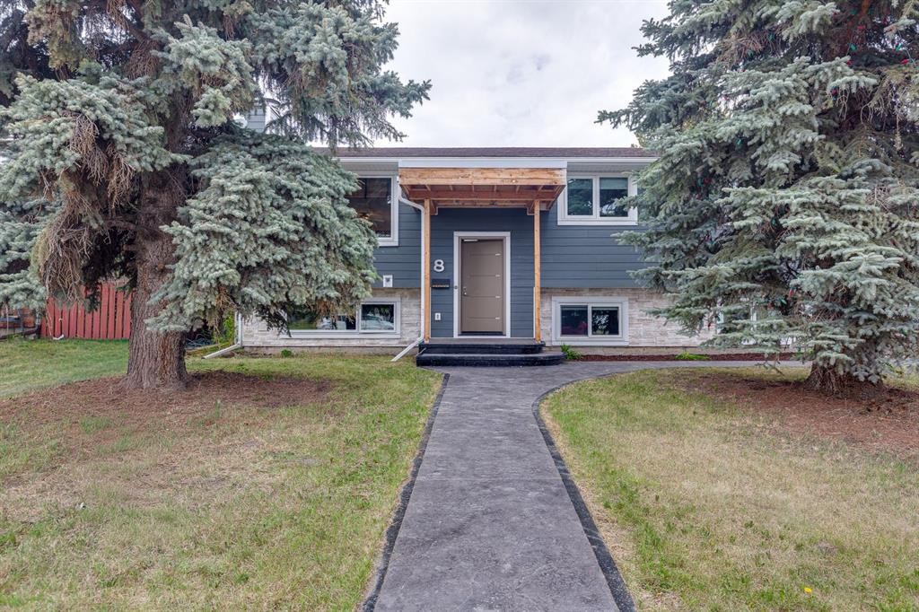 8 Nielsen Close, Red Deer, AB - Outdoor