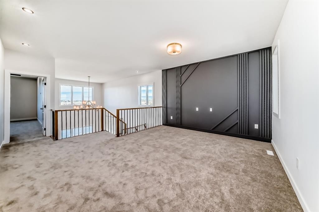 19 Everson Close, Red Deer, AB - Indoor Photo Showing Other Room