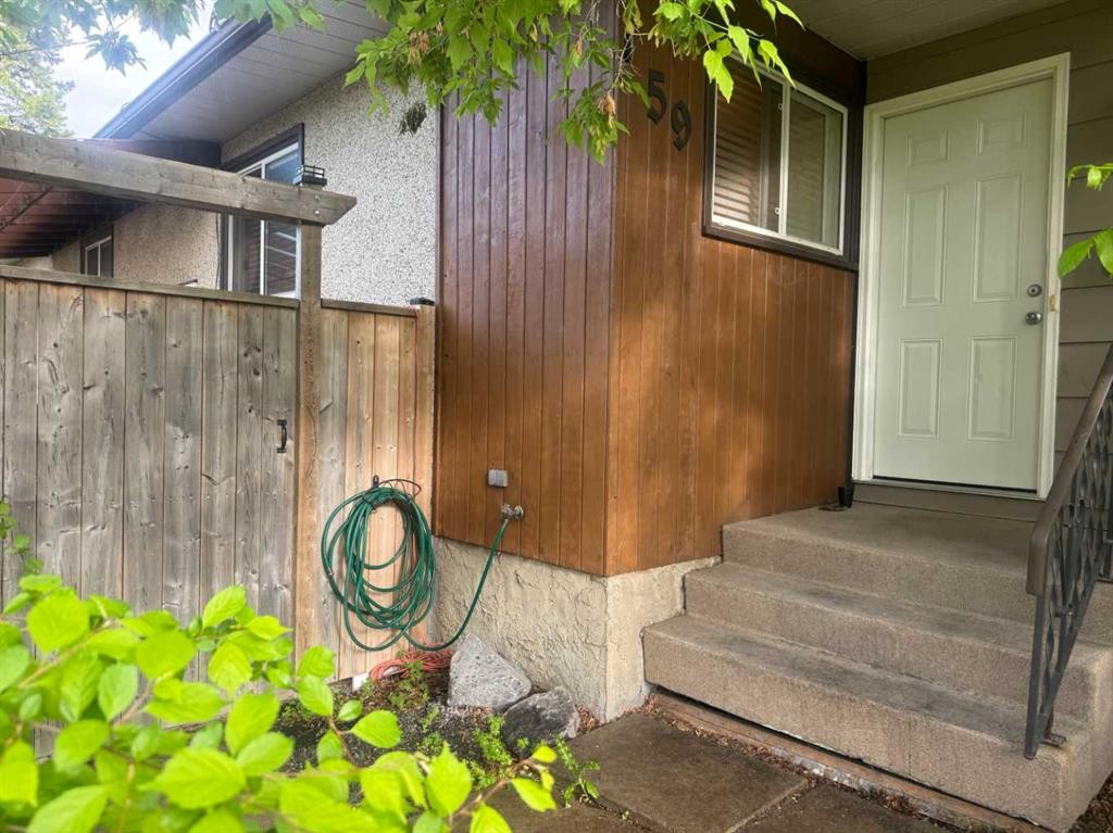 59 Nichols Crescent, Red Deer, AB