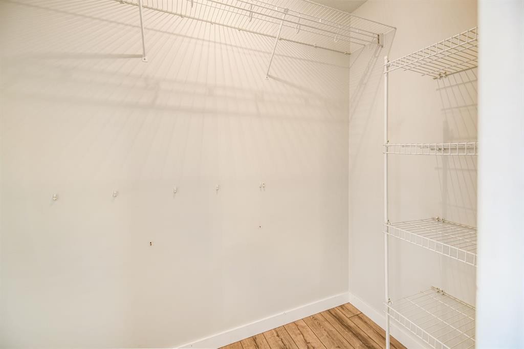 17-6300 Orr Drive, Red Deer, AB - Indoor With Storage