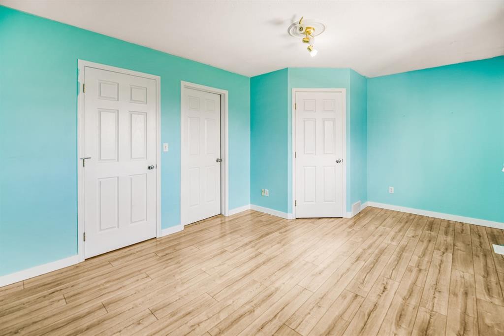 17-6300 Orr Drive, Red Deer, AB - Indoor Photo Showing Other Room