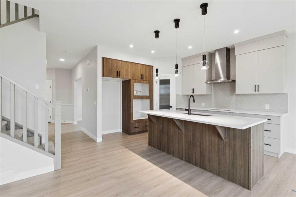 271 Bridgeport Circle, Chestermere, AB - Indoor Photo Showing Kitchen With Upgraded Kitchen