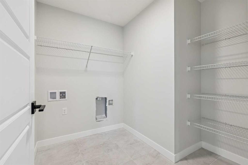 271 Bridgeport Circle, Chestermere, AB - Indoor With Storage