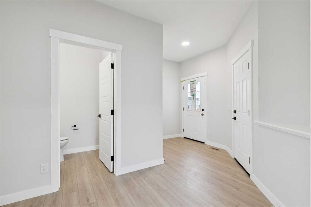 271 Bridgeport Circle, Chestermere, AB - Indoor Photo Showing Other Room