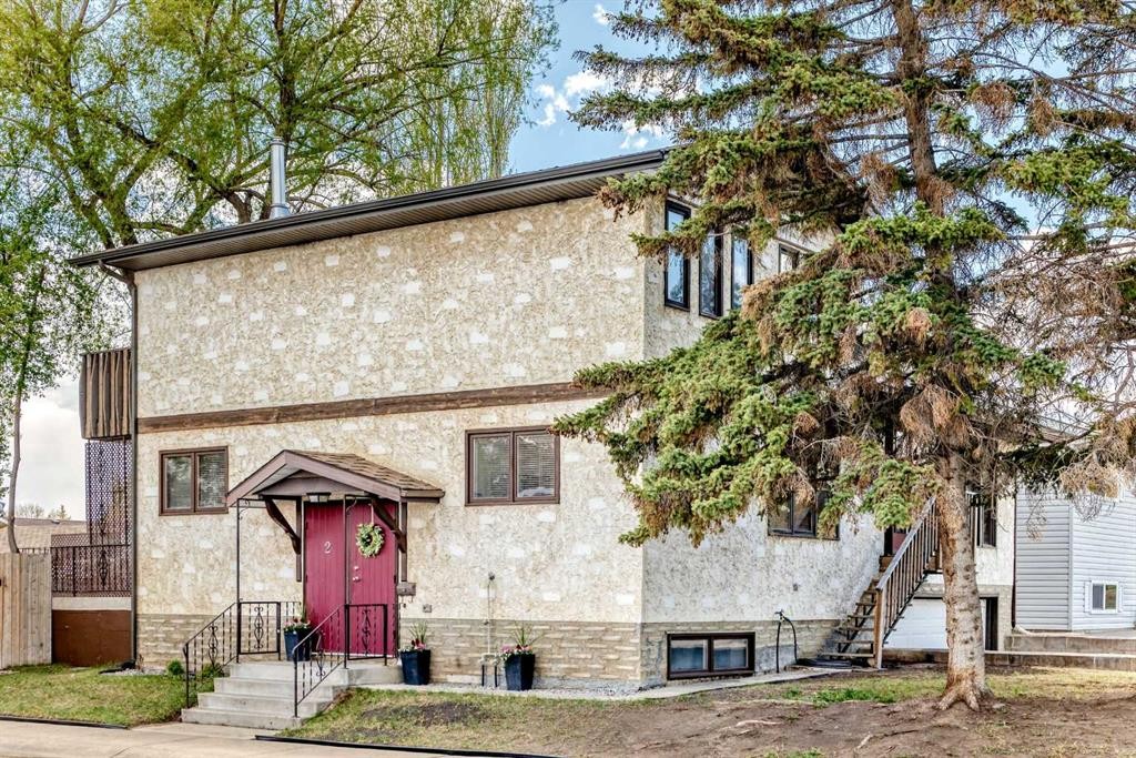 2 Nichols Crescent, Red Deer, AB - Outdoor