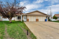 26 Dale Close Red Deer, AB T4R 2L5