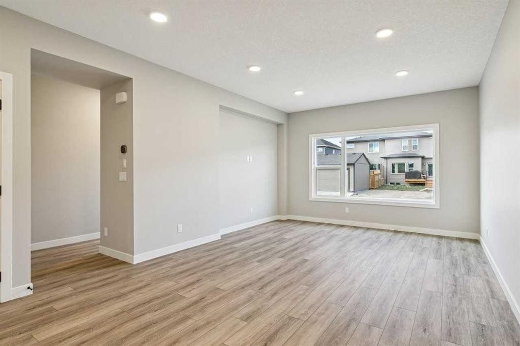 400 Fireside Drive, Cochrane, AB - Indoor Photo Showing Other Room