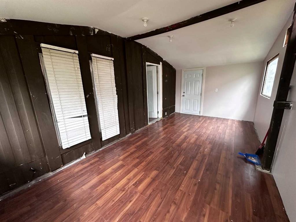 68 Norby Crescent, Red Deer, AB - Indoor Photo Showing Other Room