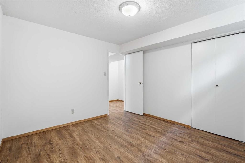 35 Ayers Avenue, Red Deer, AB