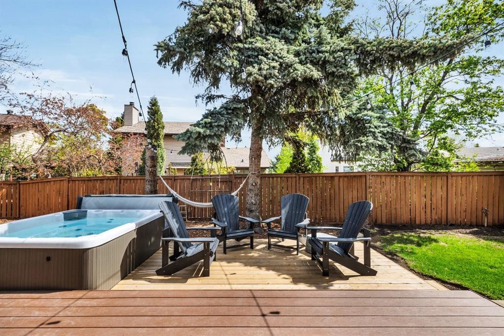 2021 112A Street, Edmonton, AB - Outdoor With Deck Patio Veranda