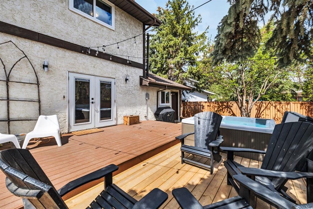2021 112A Street, Edmonton, AB - Outdoor With Deck Patio Veranda With Exterior