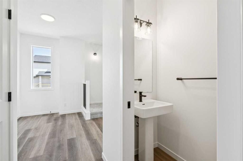 156 Southborough Common, Cochrane, AB - Indoor