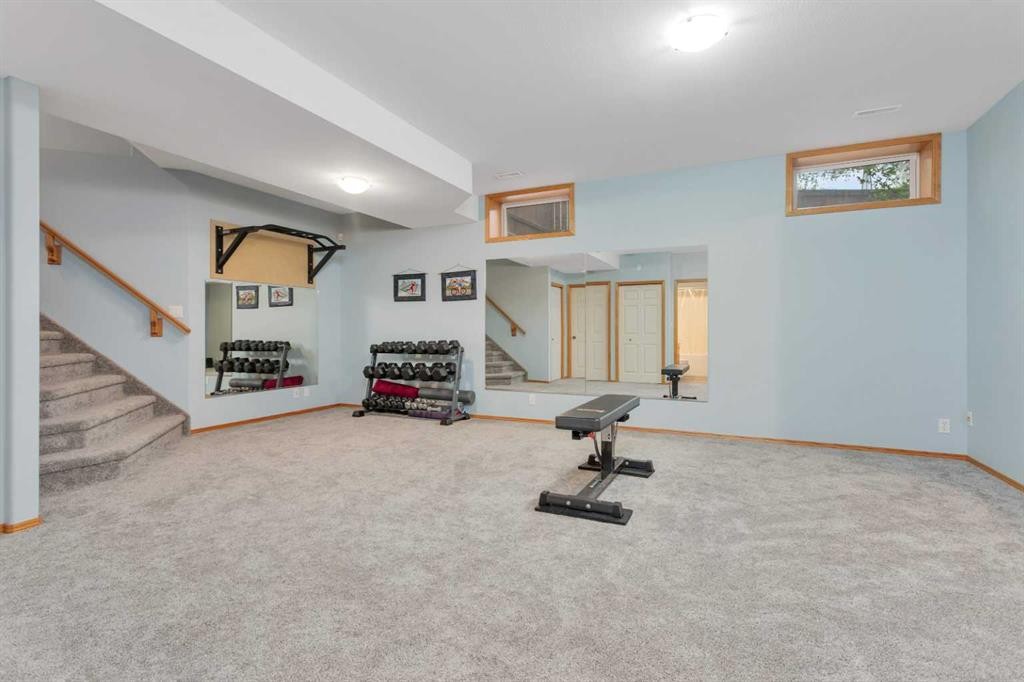 35 Lang Close, Red Deer, AB - Indoor