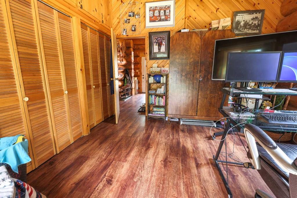 101 Clearwater Heights Drive, Rural Clearwater County, AB - Indoor Photo Showing Other Room
