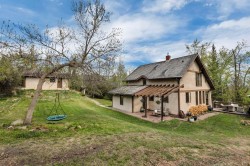 221-28342 384 Township Road Rural Red Deer County, AB T4S 2B6