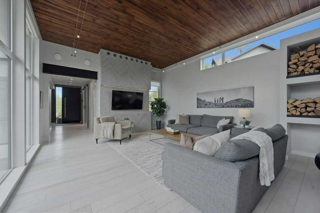 305 Jarvis Glen Court, Jarvis Bay, AB -