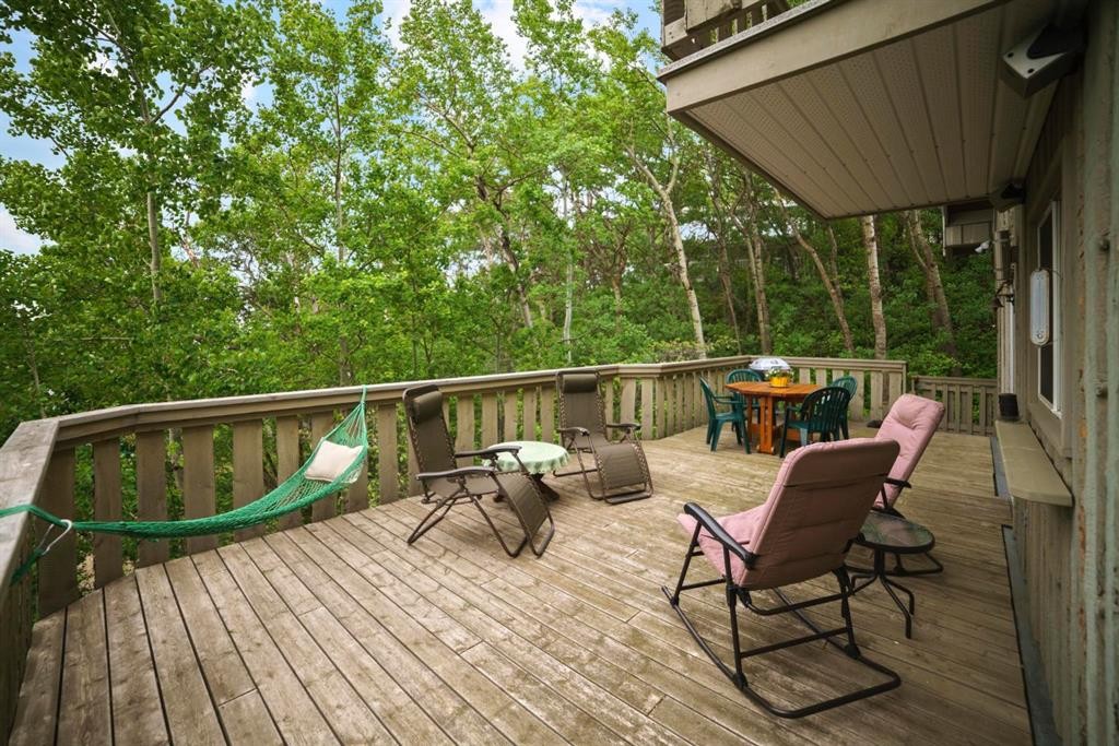 5 Shady Drive, Rochon Sands, AB - Outdoor With Deck Patio Veranda With Exterior