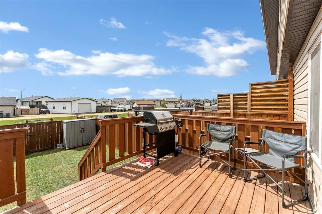 22 Hawthorn Place, Sylvan Lake, AB - Outdoor With Deck Patio Veranda With Exterior