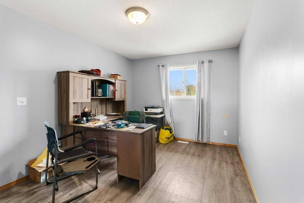 1816 26 Avenue, Delburne, AB - Indoor Photo Showing Office