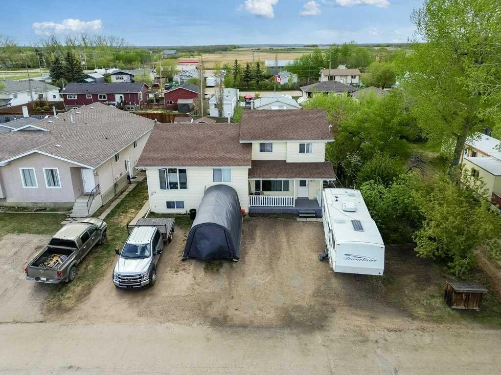 1816 26 Avenue, Delburne, AB - Outdoor