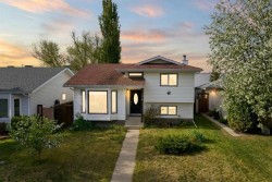 76 Dixon Crescent Red Deer, AB T4R 2H5