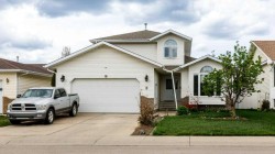 6 Densmore Crescent Red Deer, AB T4R 2L8