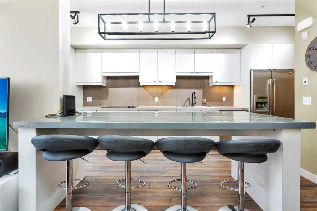 5131-2660 22 Street, Red Deer, AB - Indoor Photo Showing Kitchen With Upgraded Kitchen