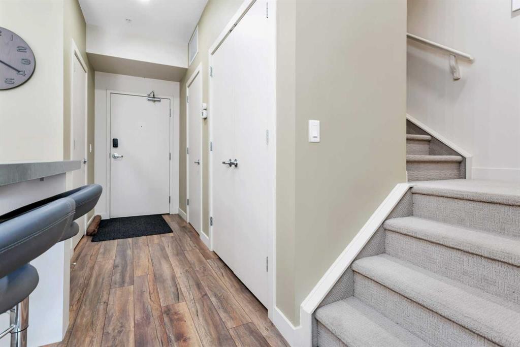 5131-2660 22 Street, Red Deer, AB - Indoor Photo Showing Other Room