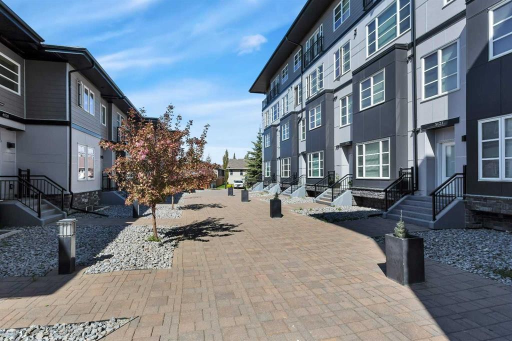 5131-2660 22 Street, Red Deer, AB - Outdoor