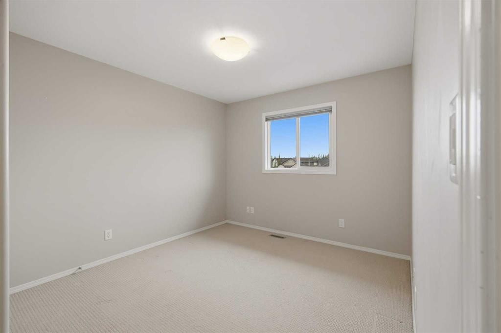27 Windermere Close, Red Deer, AB