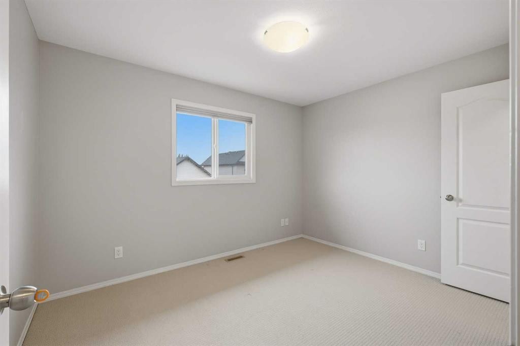 27 Windermere Close, Red Deer, AB
