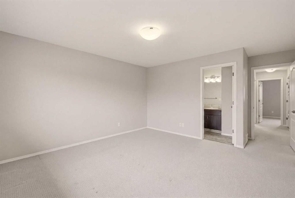 27 Windermere Close, Red Deer, AB