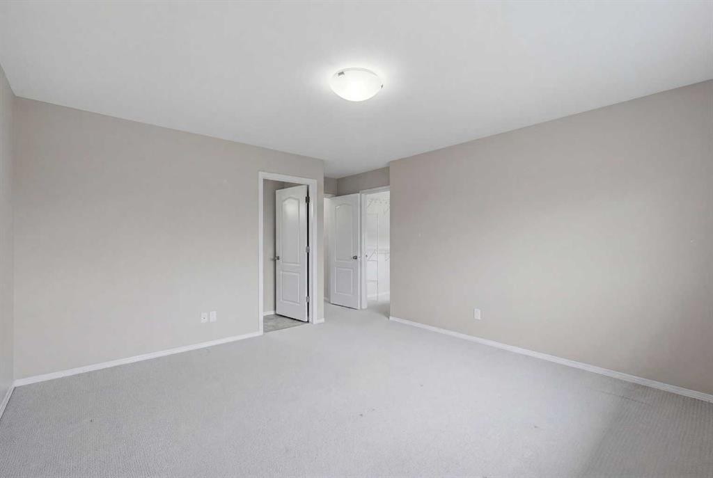 27 Windermere Close, Red Deer, AB
