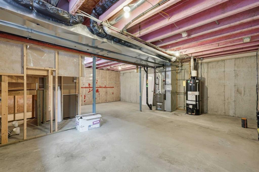 27 Windermere Close, Red Deer, AB