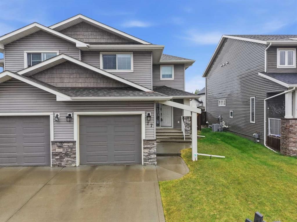 27 Windermere Close, Red Deer, AB