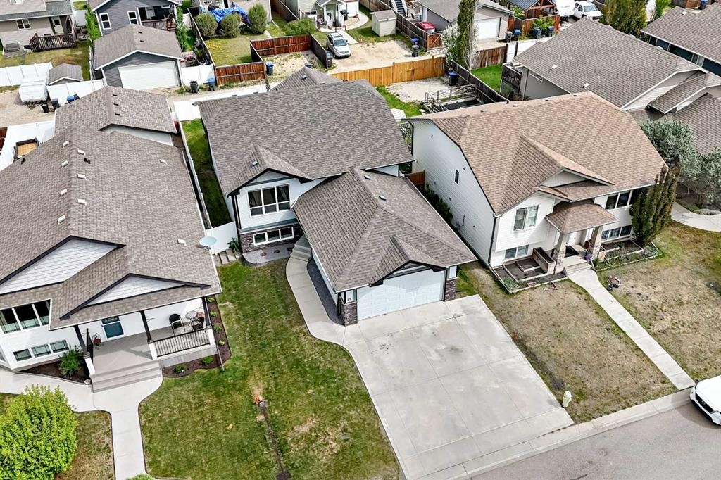 28 Bowman Circle, Sylvan Lake, AB - Outdoor