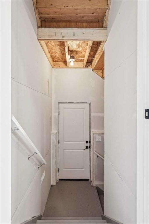 206 Sora Way Se, Calgary, AB - Indoor Photo Showing Other Room