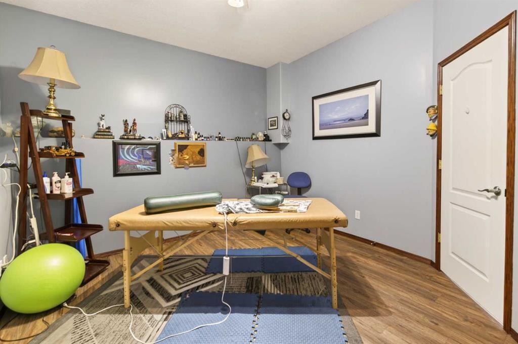 25 Fern Glade Crescent, Sylvan Lake, AB - Indoor