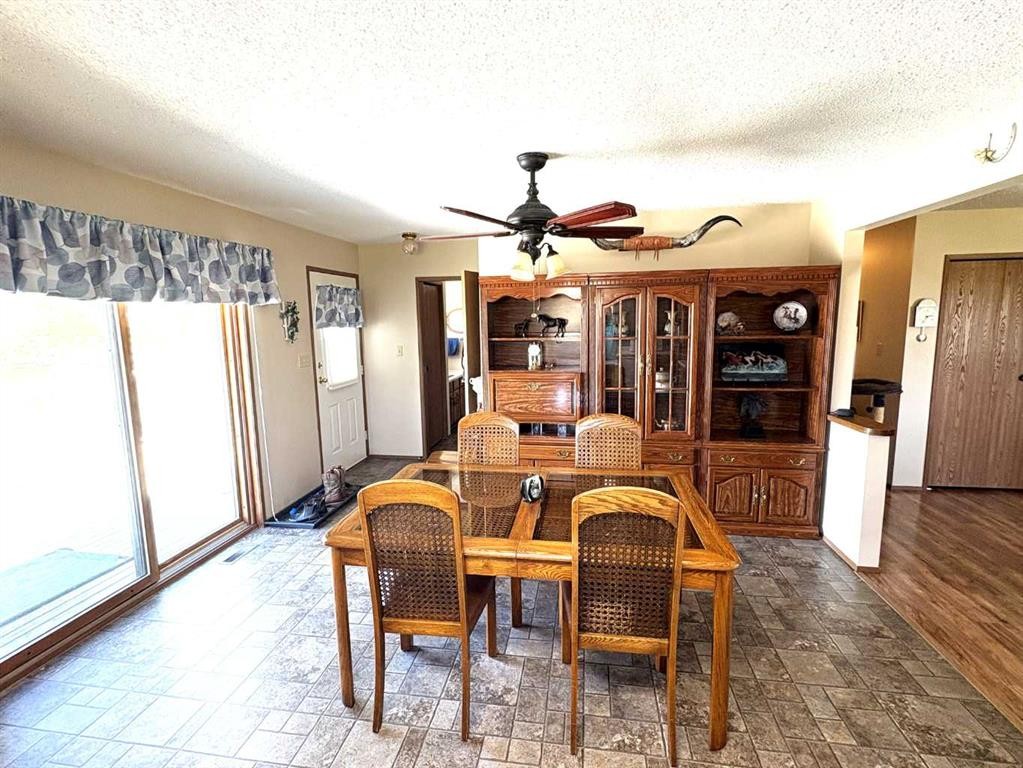 42567 Highway 856, Rural Flagstaff County, AB - Indoor Photo Showing Dining Room